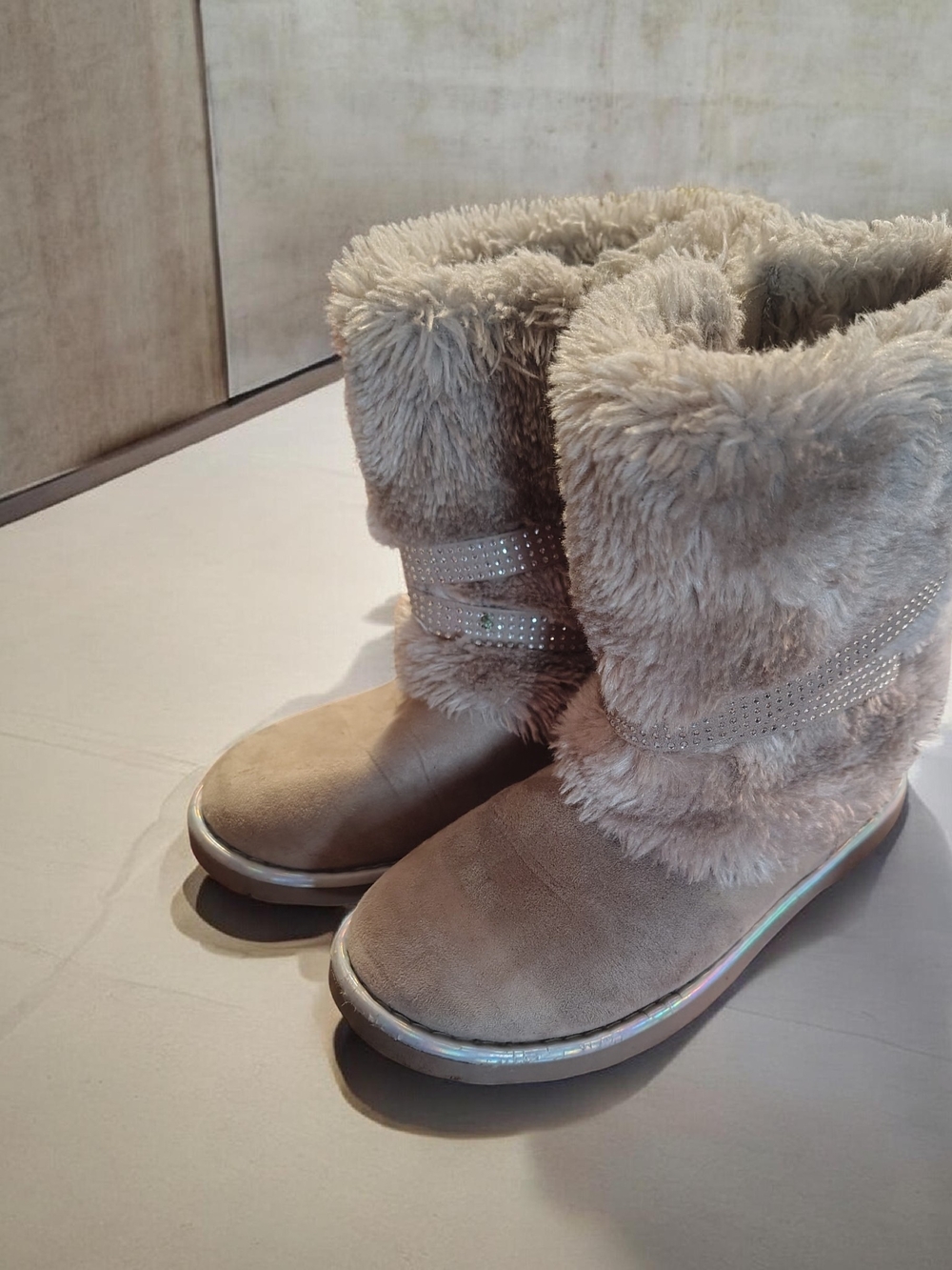Faux Fur Lined Women's Winter Boots - Taupe